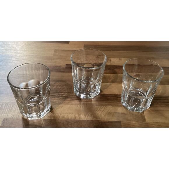 Set of 3 Libbey Gibraltar Heavy Glass Tumblers 4” - Picture 2 of 9